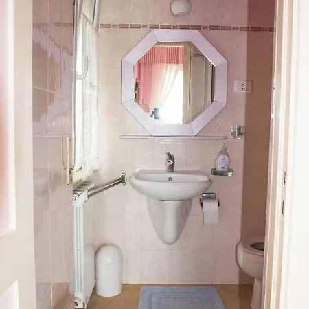 Golfo Dei Poeti Panzió *